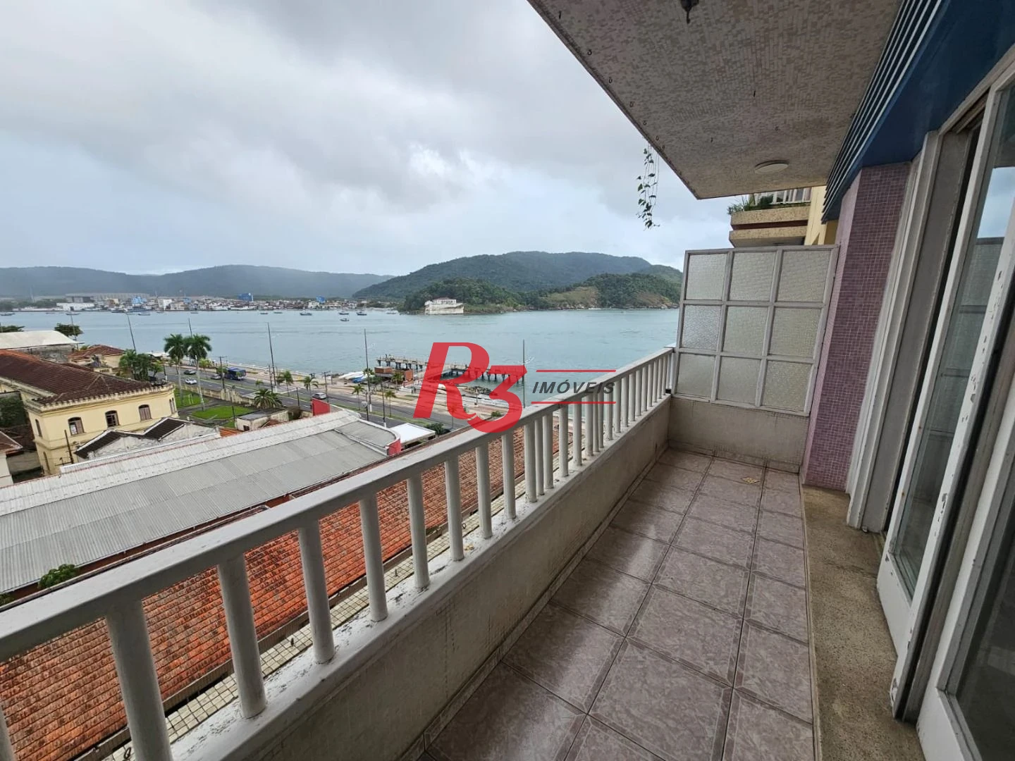 Apartamento com 1 dormitório à venda, 45 m² por R$ 500.000,00 - Ponta da Praia - Santos/SP