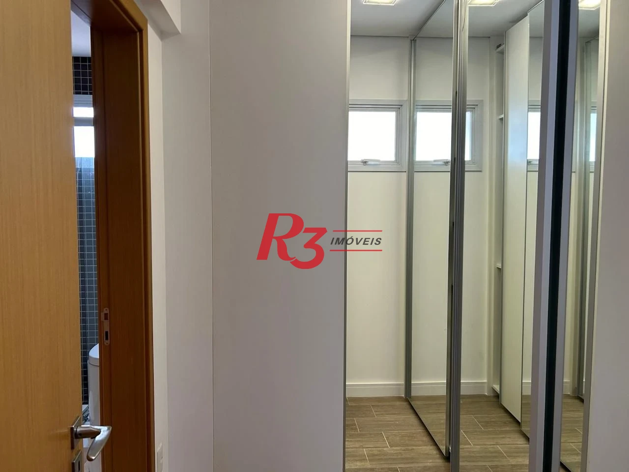 Apartamento com 3 suítes à venda, 207 m² por R$ 3.500.000 - Gonzaga - Santos/SP