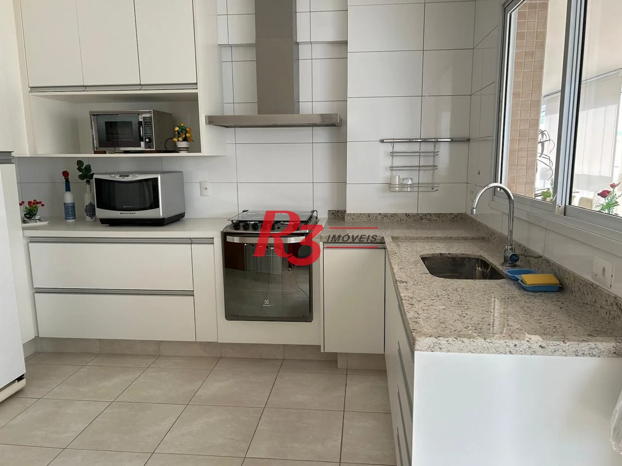 Apartamento com 3 suítes à venda, 207 m² por R$ 3.500.000 - Gonzaga - Santos/SP