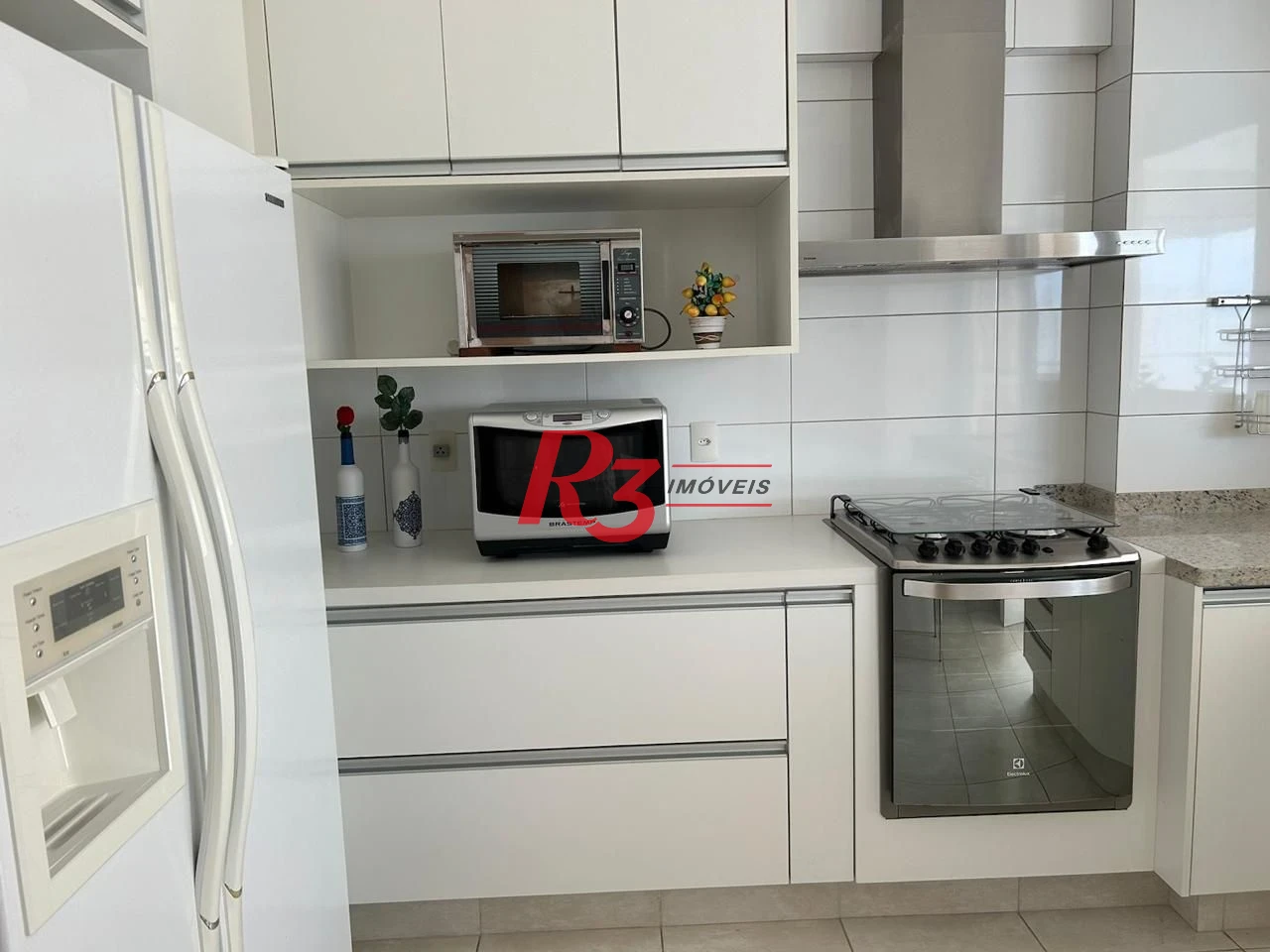 Apartamento com 3 suítes à venda, 207 m² por R$ 3.500.000 - Gonzaga - Santos/SP