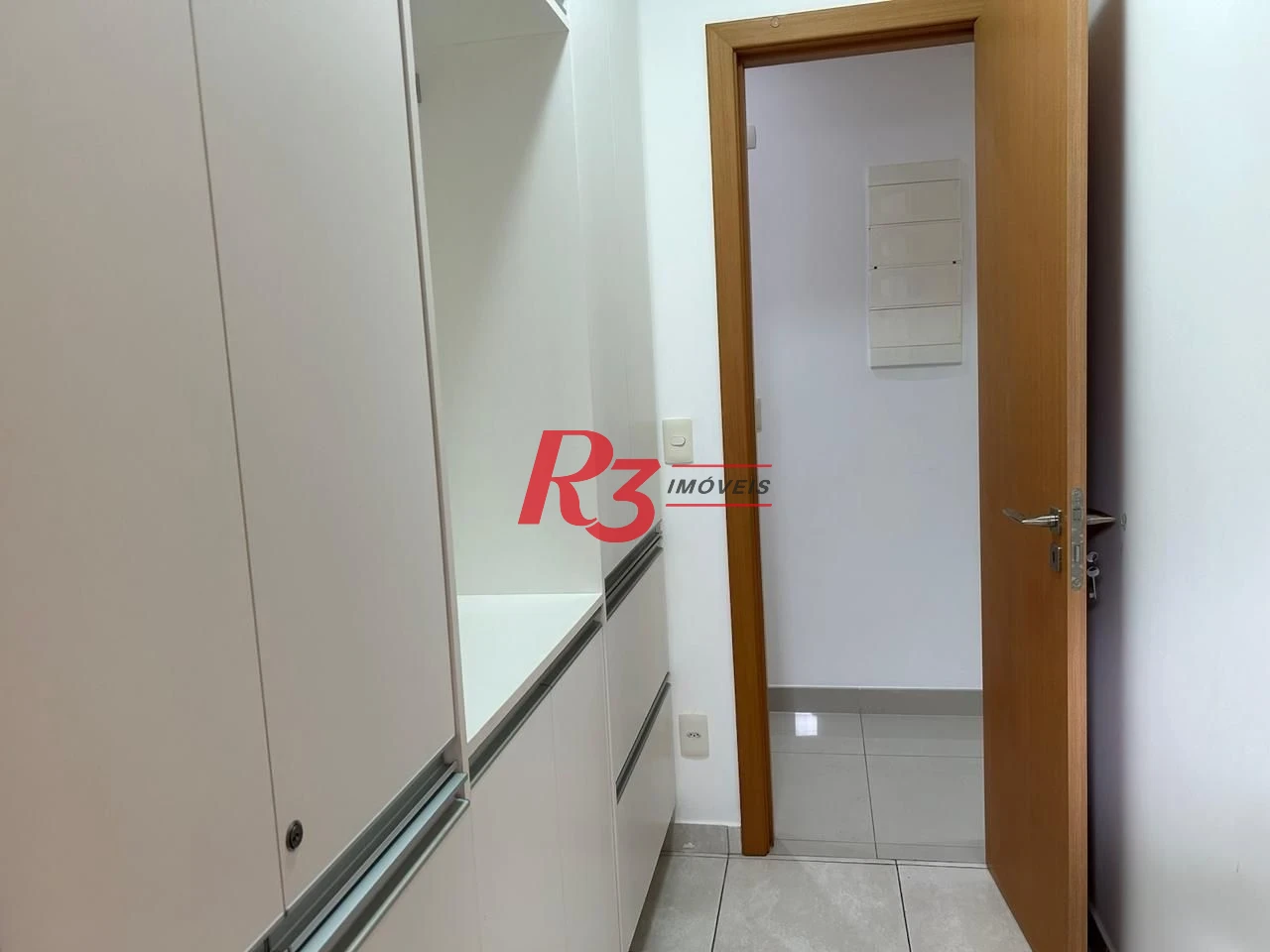 Apartamento com 3 suítes à venda, 207 m² por R$ 3.500.000 - Gonzaga - Santos/SP