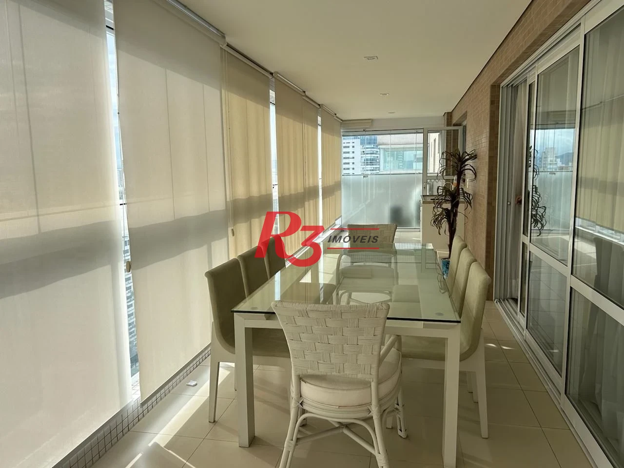 Apartamento com 3 suítes à venda, 207 m² por R$ 3.500.000 - Gonzaga - Santos/SP