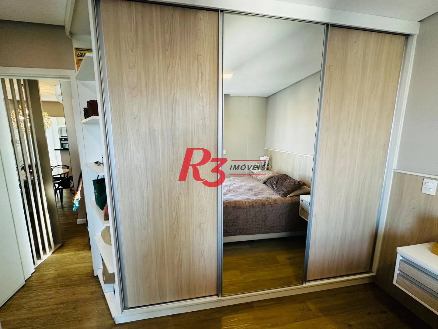 Apartamento com 2 dormitórios à venda, 114 m² por R$ 789.000,00 - Embaré - Santos/SP