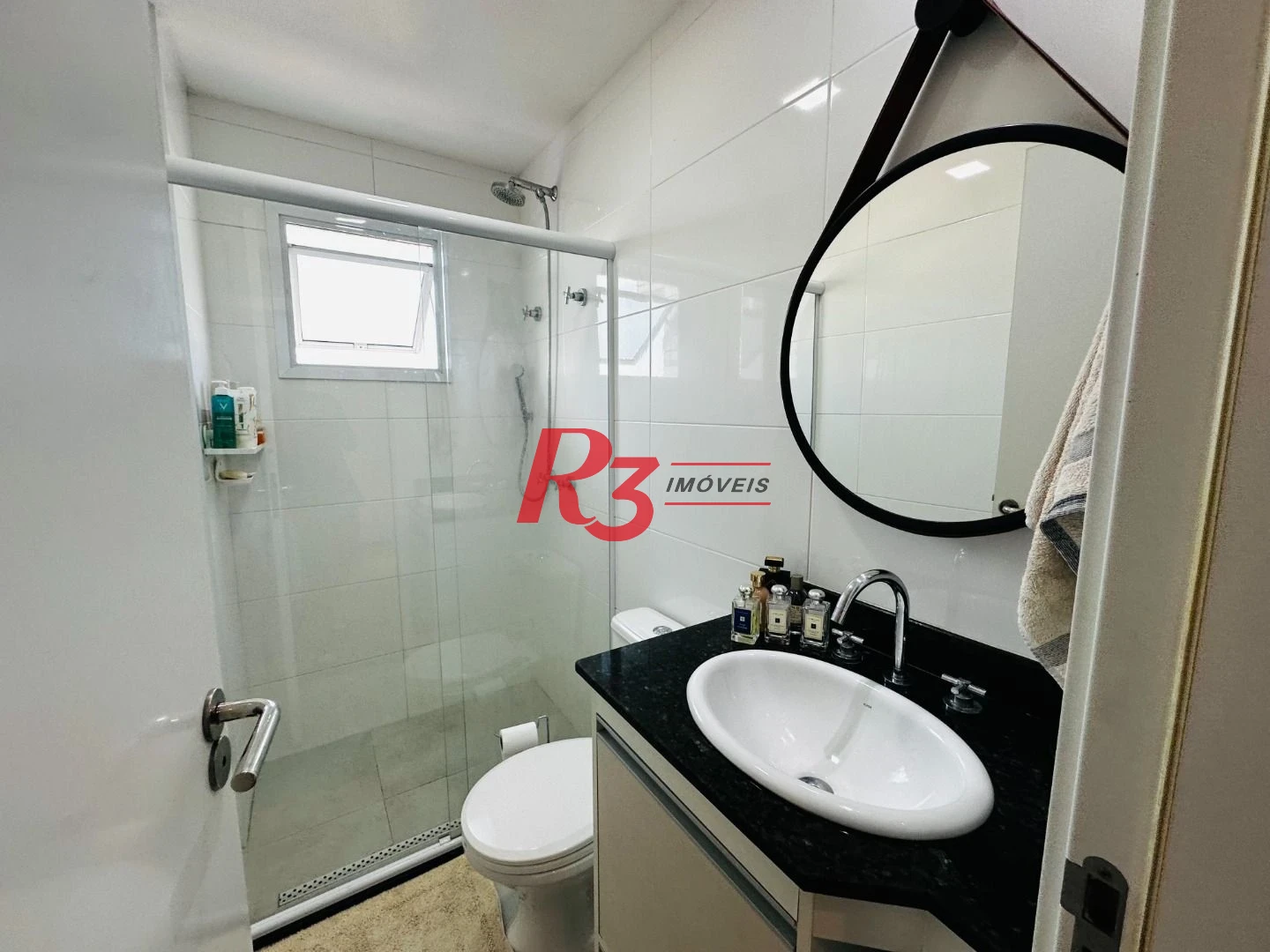 Apartamento com 2 dormitórios à venda, 114 m² por R$ 789.000,00 - Embaré - Santos/SP