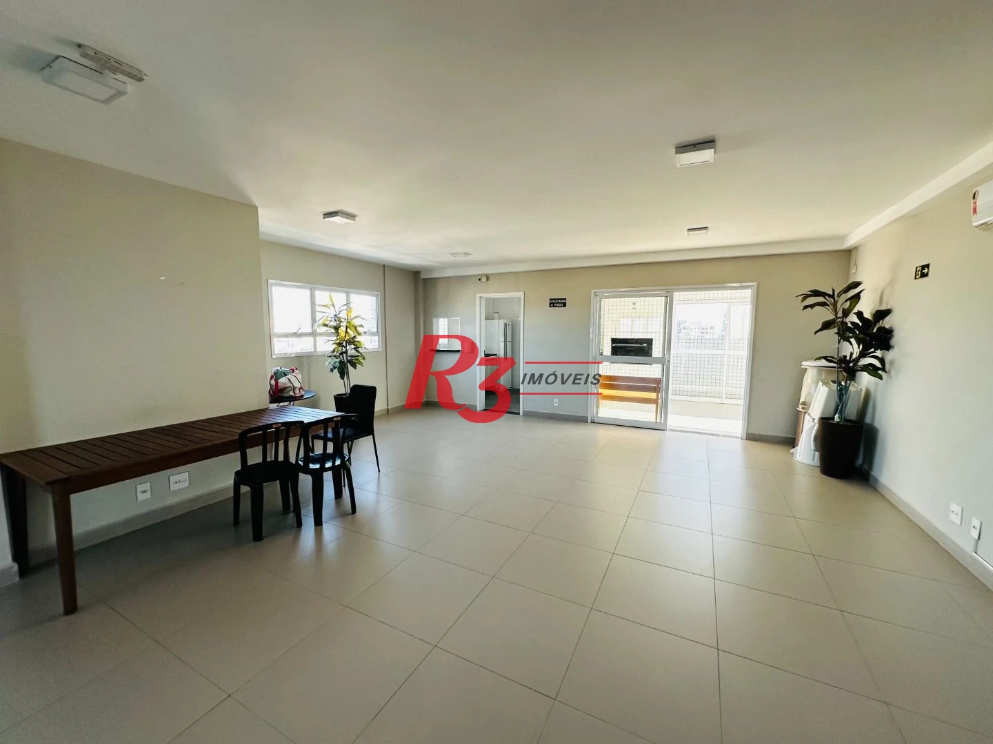 Apartamento com 2 dormitórios à venda, 114 m² por R$ 789.000,00 - Embaré - Santos/SP