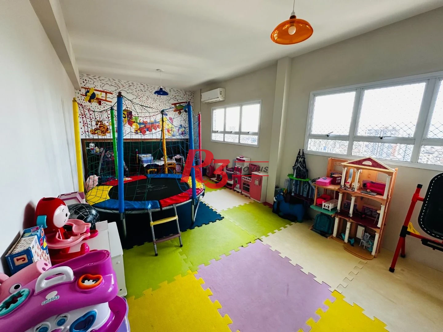 Apartamento com 2 dormitórios à venda, 114 m² por R$ 789.000,00 - Embaré - Santos/SP