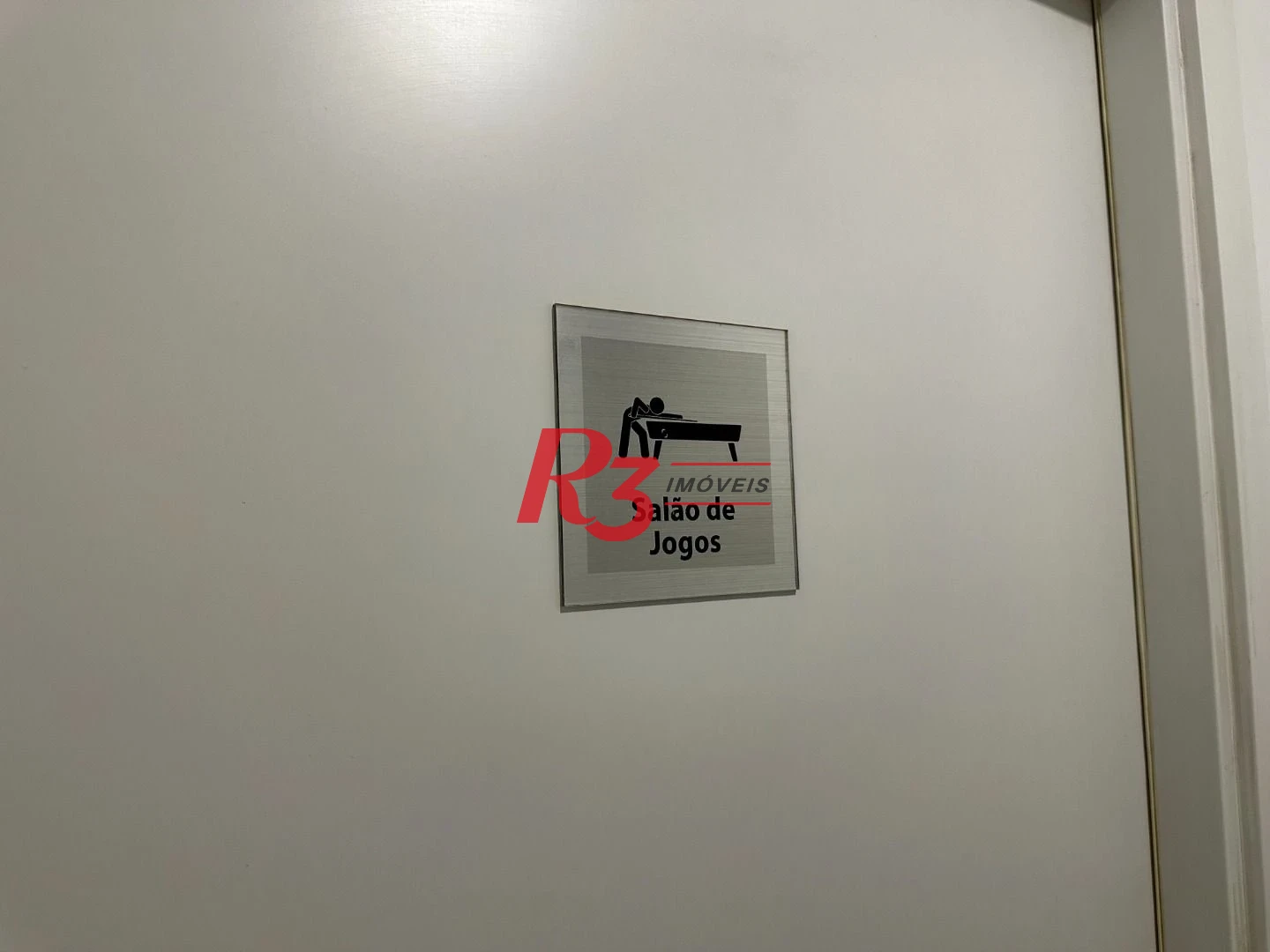 Apartamento com 2 dormitórios à venda, 114 m² por R$ 789.000,00 - Embaré - Santos/SP