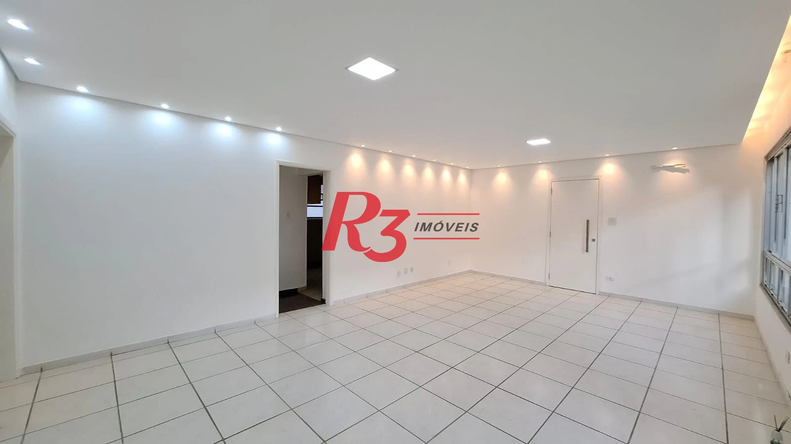 Apartamento com 3 dormitórios à venda, 139 m² por R$ 750.000,00 - Gonzaga - Santos/SP