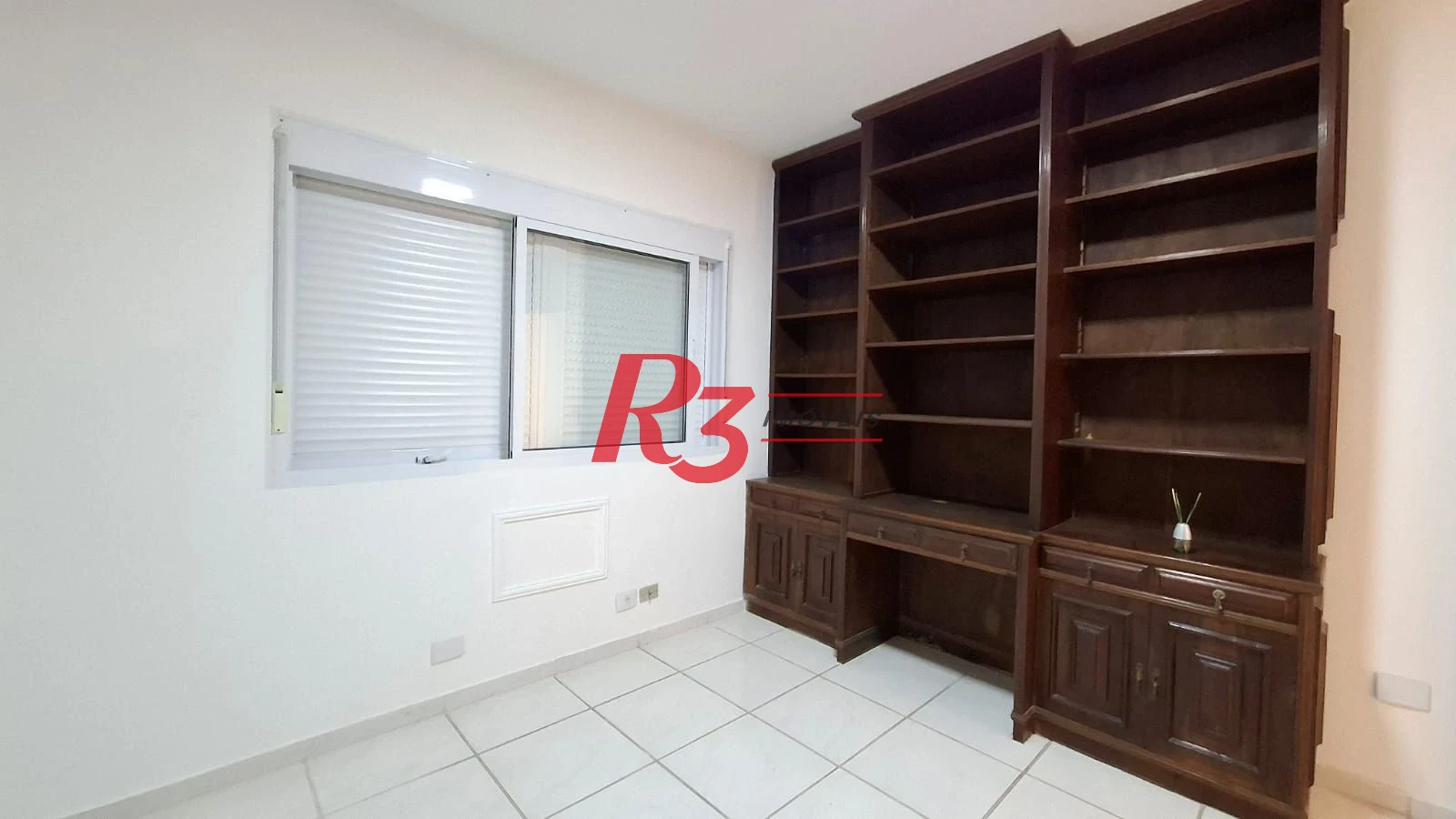 Apartamento com 3 dormitórios à venda, 139 m² por R$ 750.000,00 - Gonzaga - Santos/SP