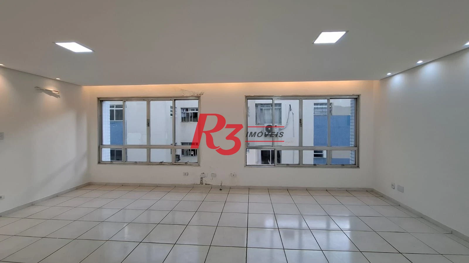 Apartamento com 3 dormitórios à venda, 139 m² por R$ 750.000,00 - Gonzaga - Santos/SP