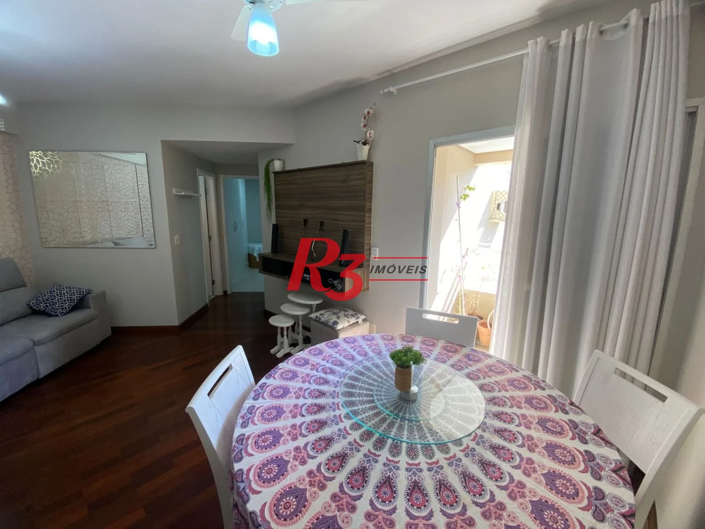 Apartamento com 2 dormitórios para alugar, 71 m² por R$ 3.700,02/mês - Vila Matias - Santos/SP