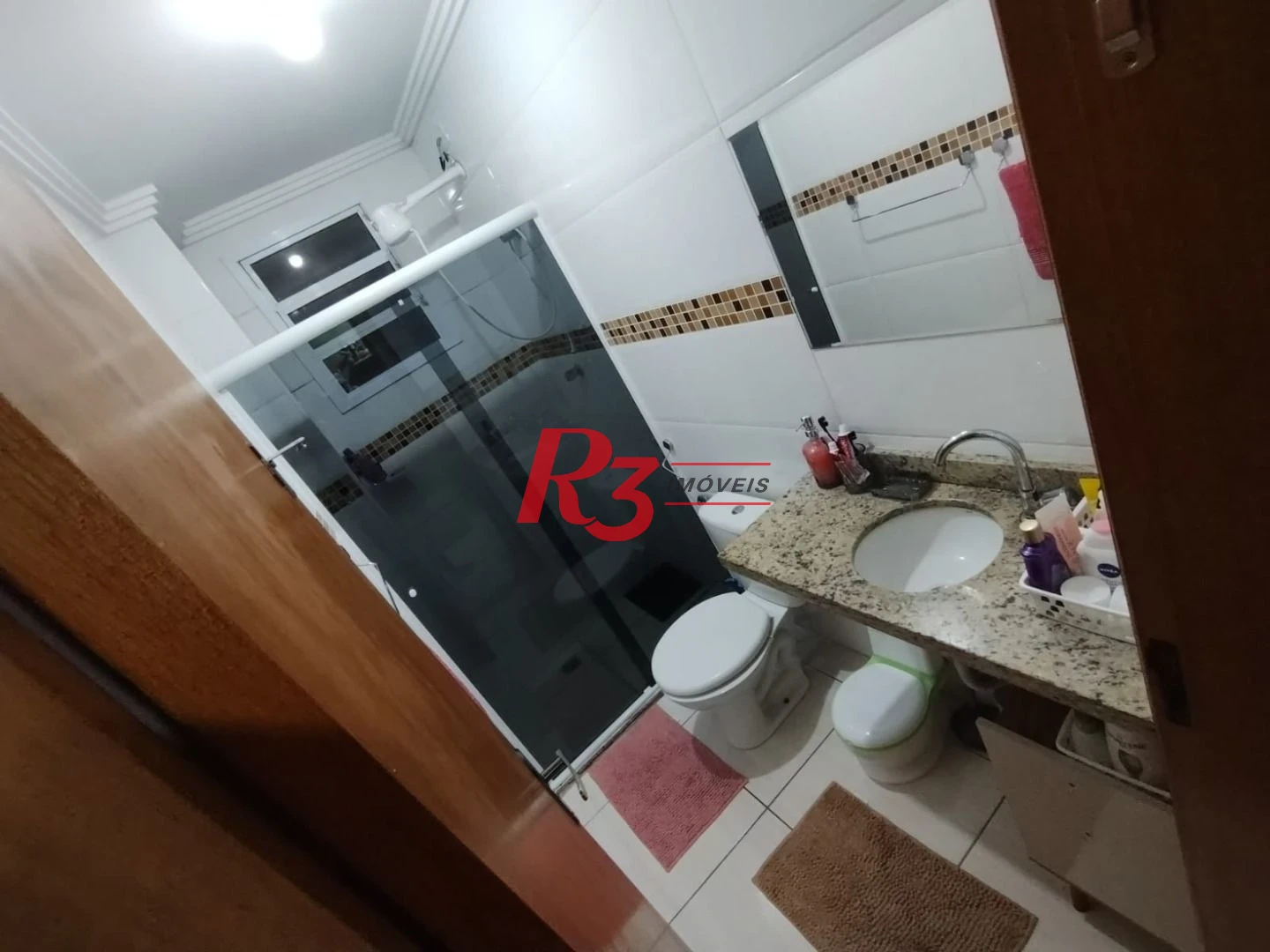 Apartamento com 2 dormitórios à venda, 65 m² por R$ 300.000,00 - Cidade Naútica - São Vicente/SP
