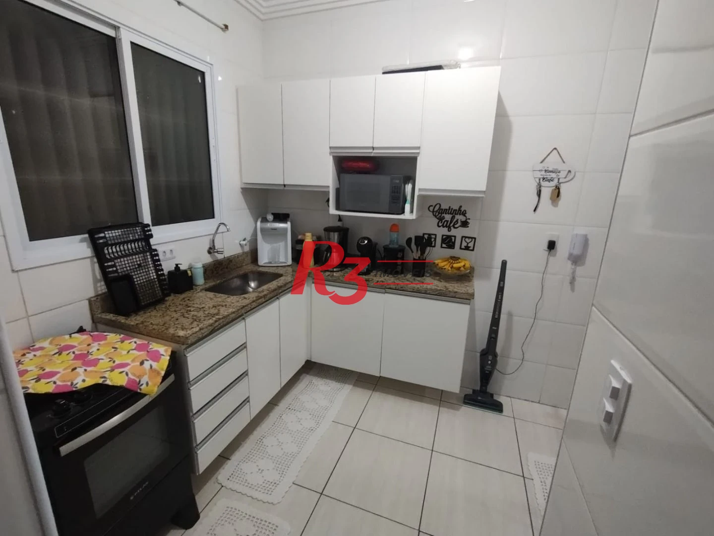 Apartamento com 2 dormitórios à venda, 65 m² por R$ 300.000,00 - Cidade Naútica - São Vicente/SP