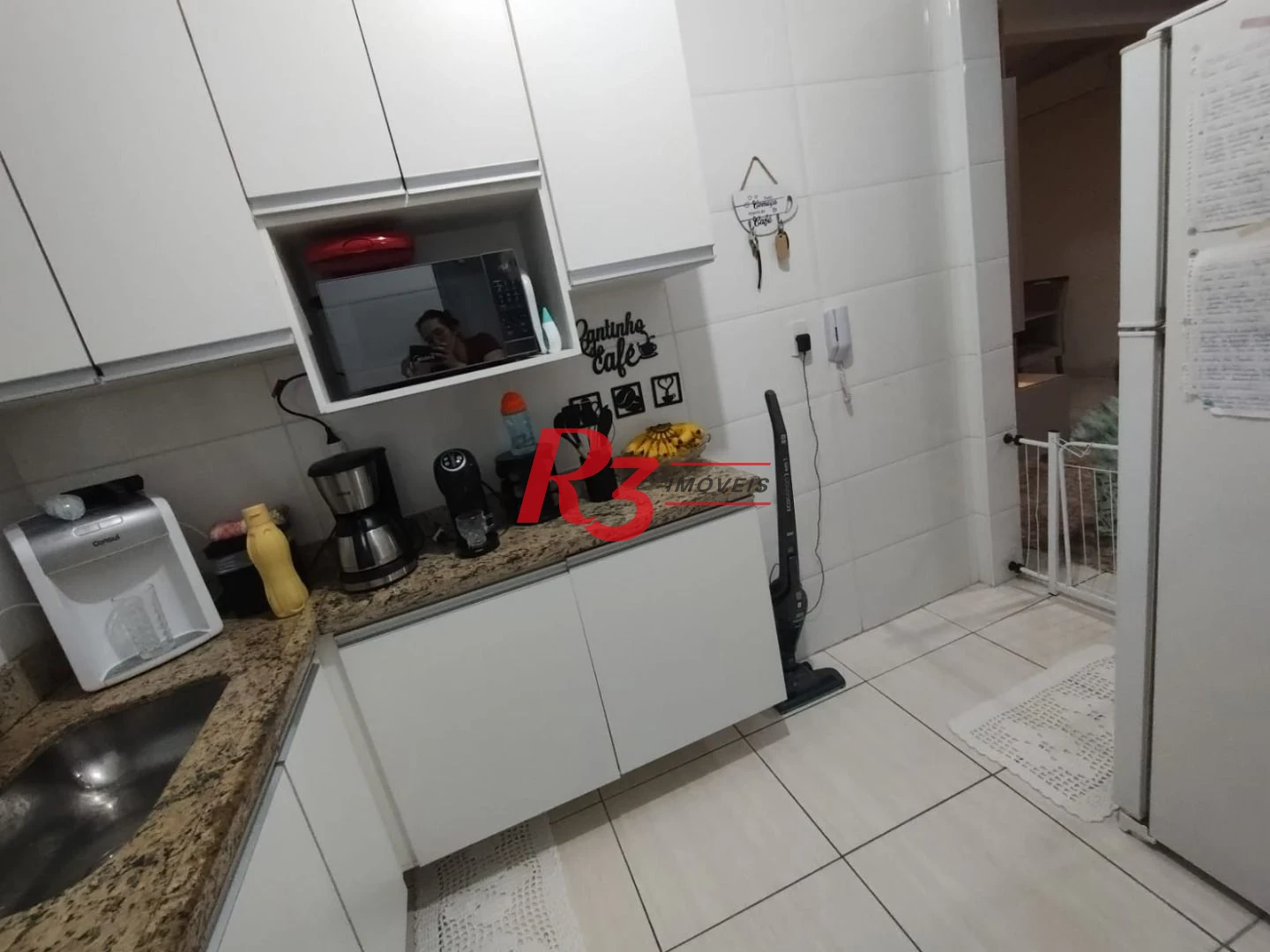 Apartamento com 2 dormitórios à venda, 65 m² por R$ 300.000,00 - Cidade Naútica - São Vicente/SP