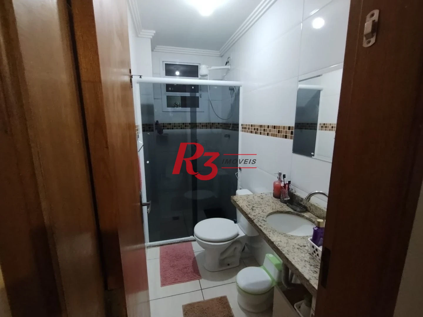 Apartamento com 2 dormitórios à venda, 65 m² por R$ 300.000,00 - Cidade Naútica - São Vicente/SP