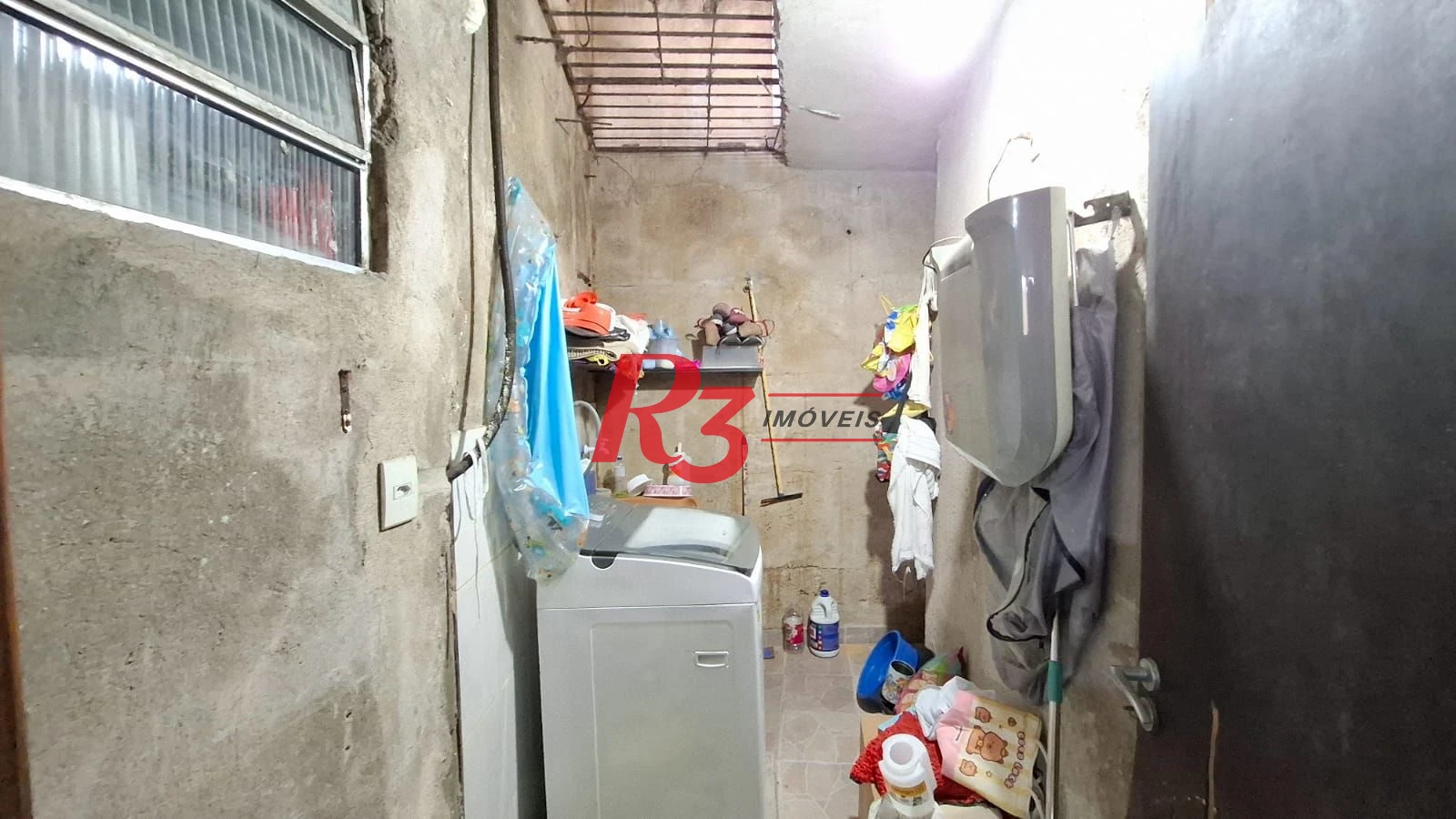 Casa com 1 dormitório à venda, 200 m² por R$ 300.000,00 - Morro Nova Cintra - Santos/SP