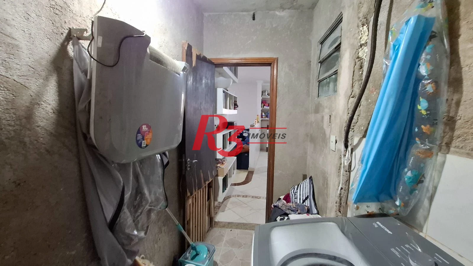 Casa com 1 dormitório à venda, 200 m² por R$ 300.000,00 - Morro Nova Cintra - Santos/SP