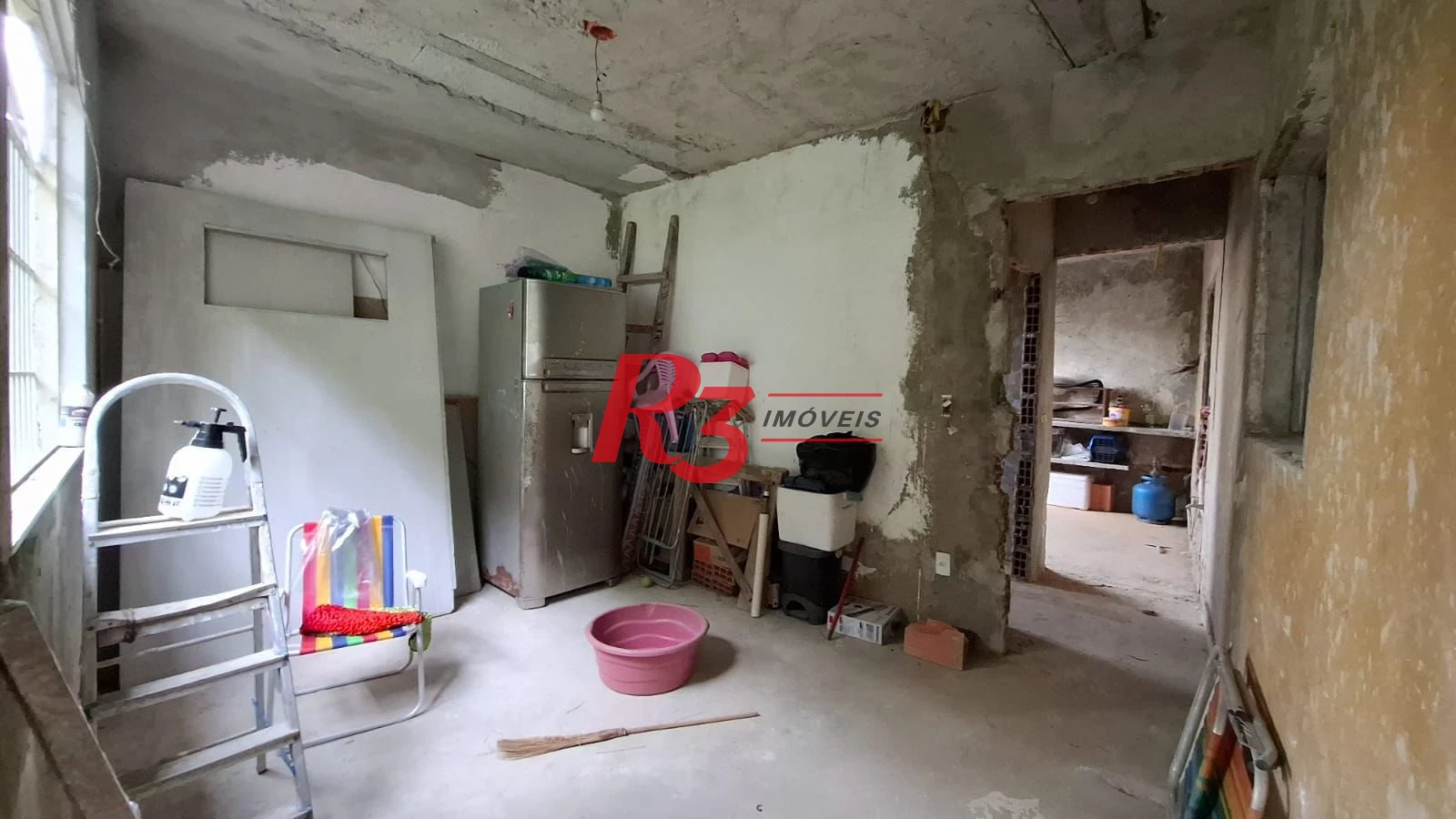 Casa com 1 dormitório à venda, 200 m² por R$ 300.000,00 - Morro Nova Cintra - Santos/SP