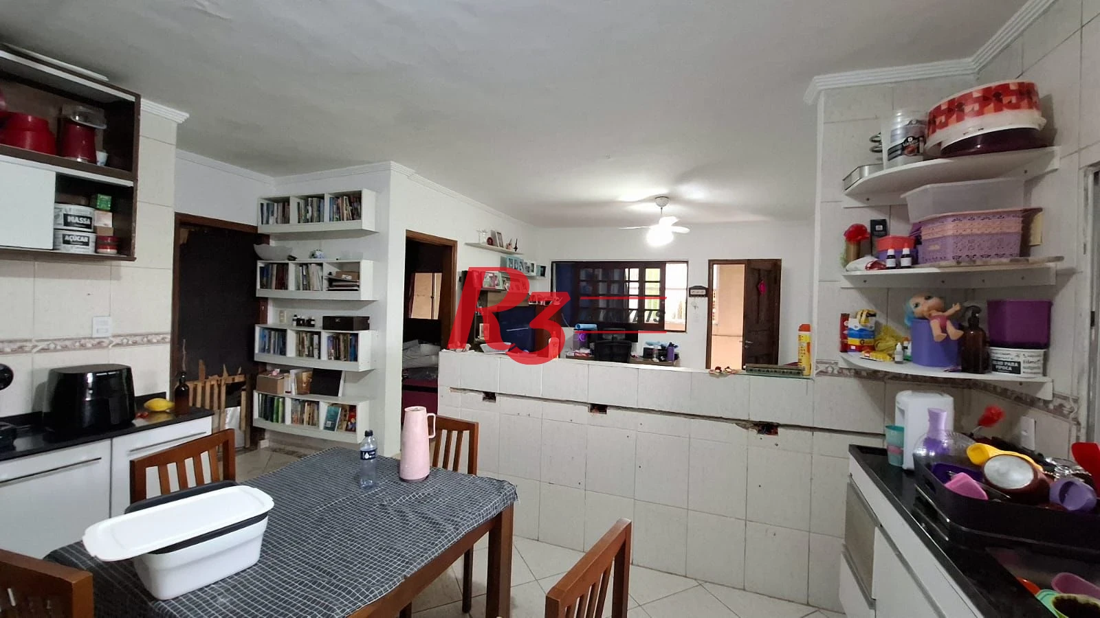 Casa com 1 dormitório à venda, 200 m² por R$ 300.000,00 - Morro Nova Cintra - Santos/SP