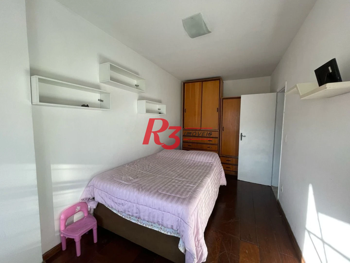 Apartamento com 3 dormitórios à venda, 179 m² por R$ 700.000,00 - Campo Grande - Santos/SP