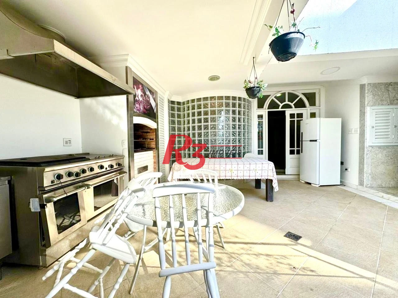 Cobertura com piscina e 4 dormitórios para alugar, 746 m² por R$ 20.000/mês - Gonzaga - Santos/SP