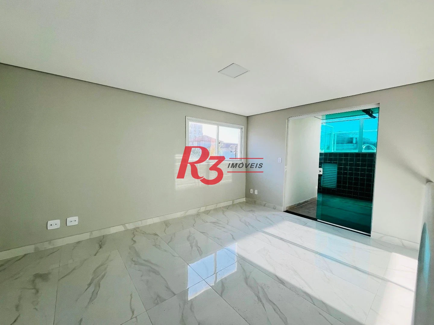 Casa com 3 suítes à venda, 176 m² por R$ 1.200.000 - Boqueirão - Santos/SP