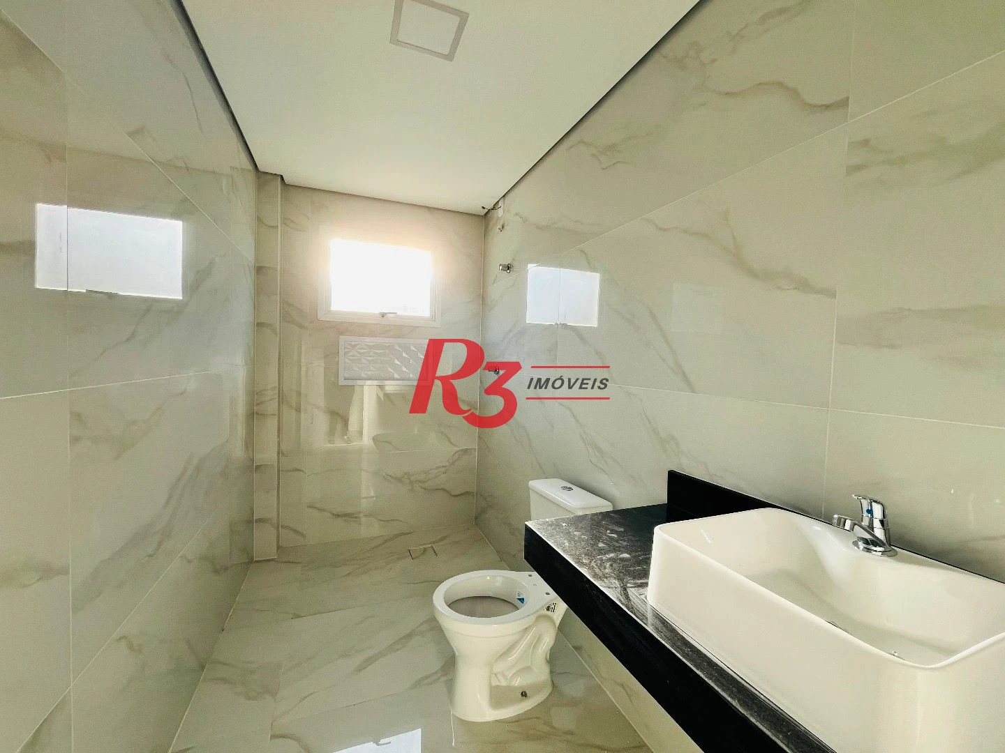 Casa com 3 suítes à venda, 176 m² por R$ 1.200.000 - Boqueirão - Santos/SP