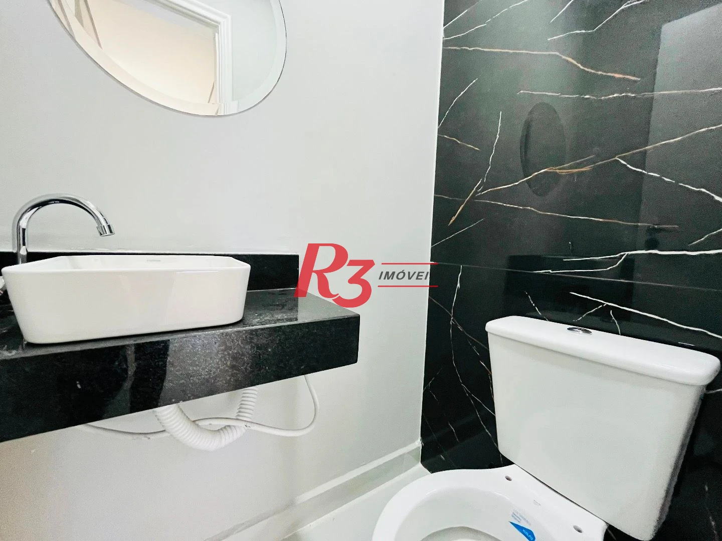 Casa com 3 suítes à venda, 176 m² por R$ 1.200.000 - Boqueirão - Santos/SP