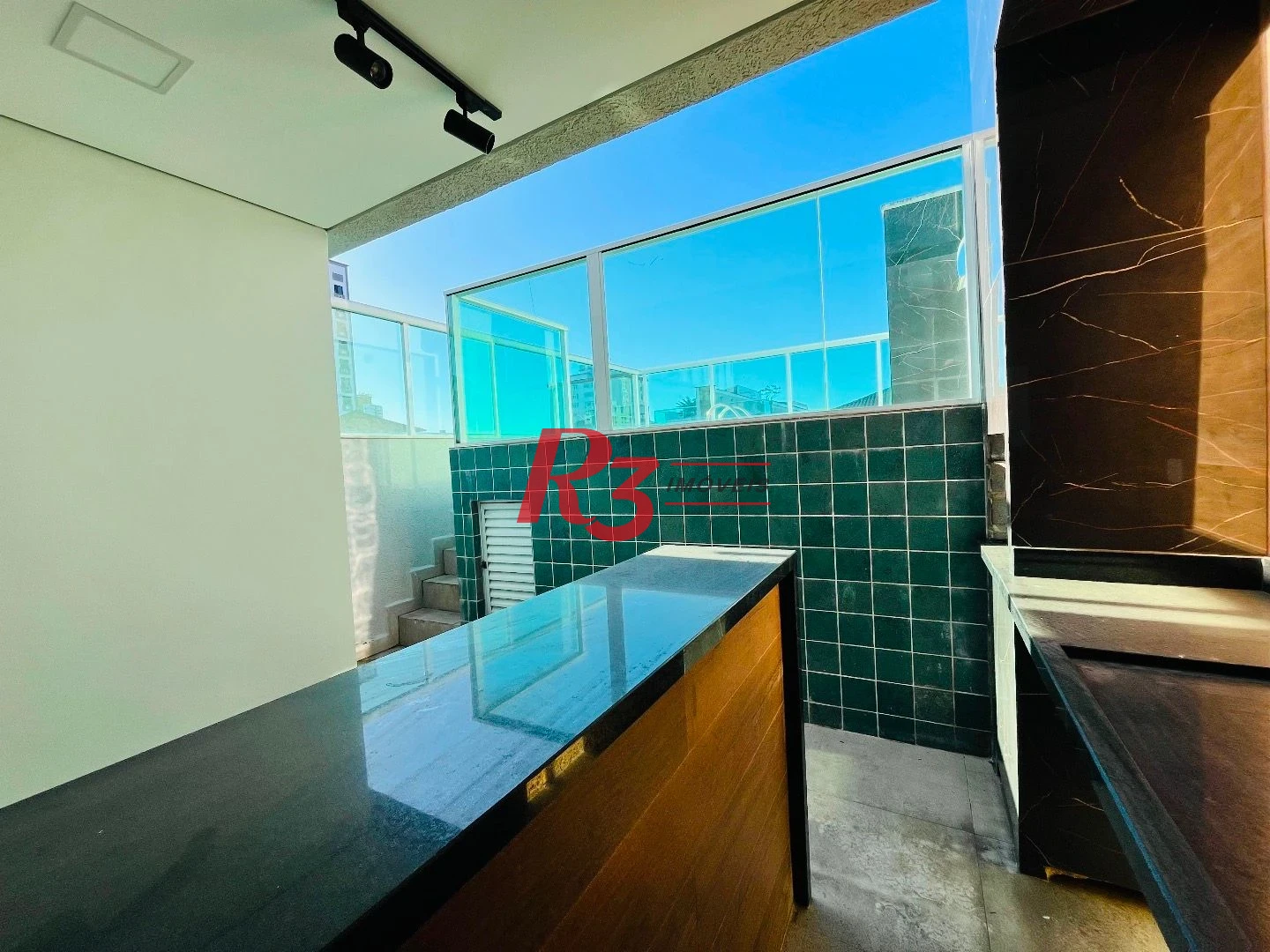 Casa com 3 suítes à venda, 176 m² por R$ 1.200.000 - Boqueirão - Santos/SP