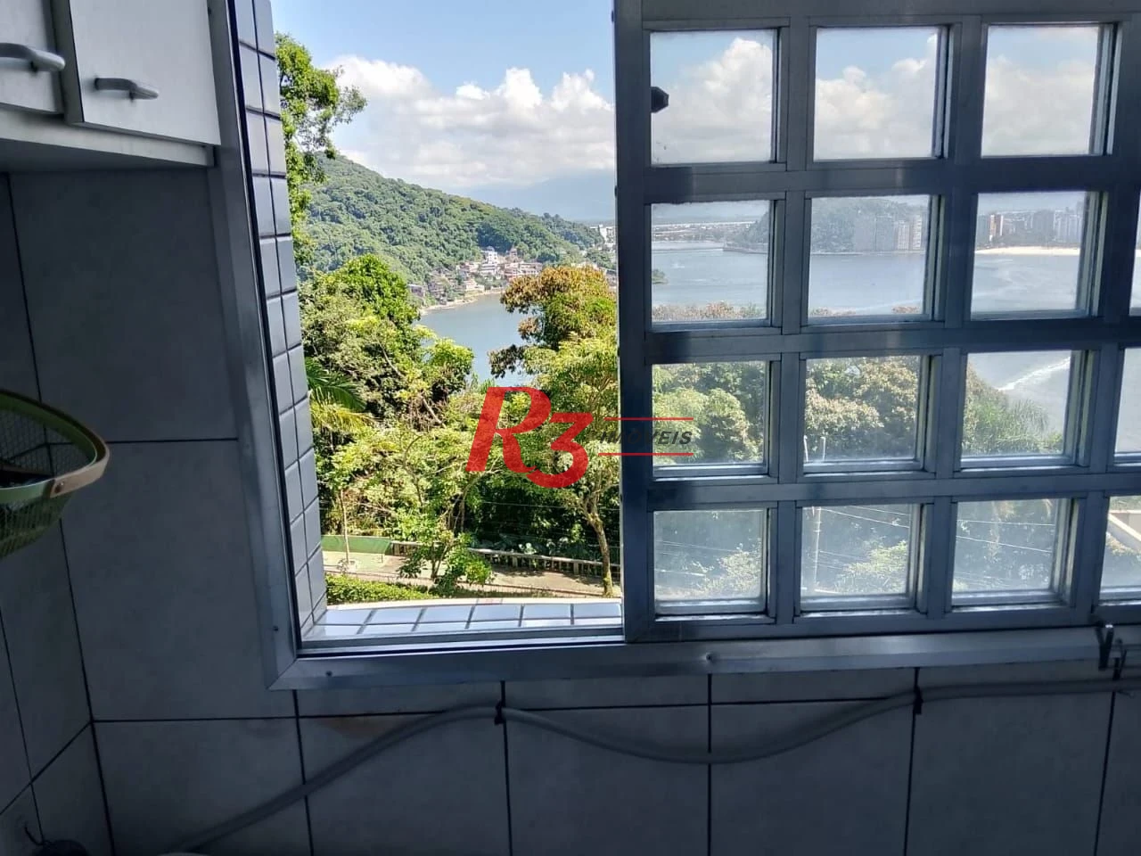 Apartamento com 2 dormitórios à venda, 109 m² por R$ 530.000,00 - Ilha Porchat - São Vicente/SP
