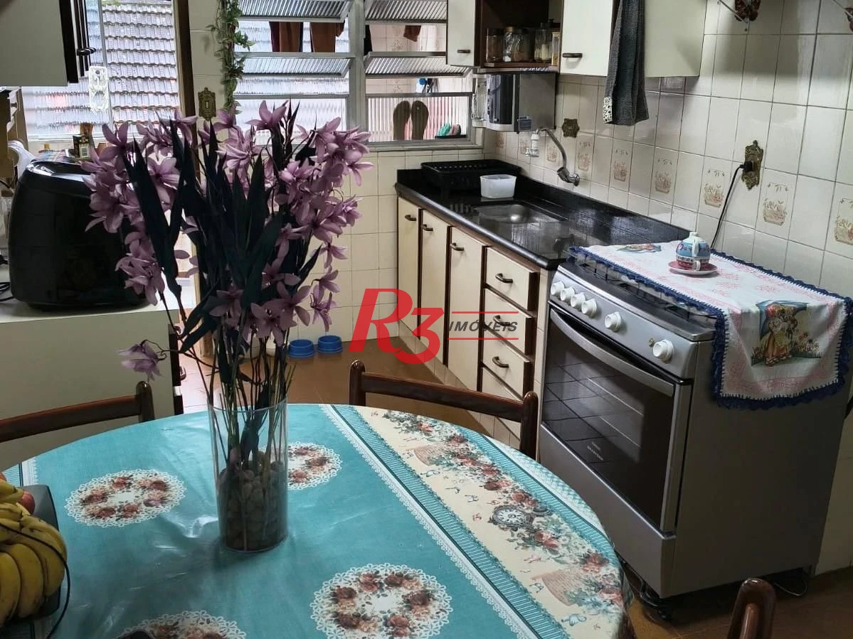 Apartamento com 3 dormitórios à venda, 120 m² por R$ 686.000,00 - Campo Grande - Santos/SP