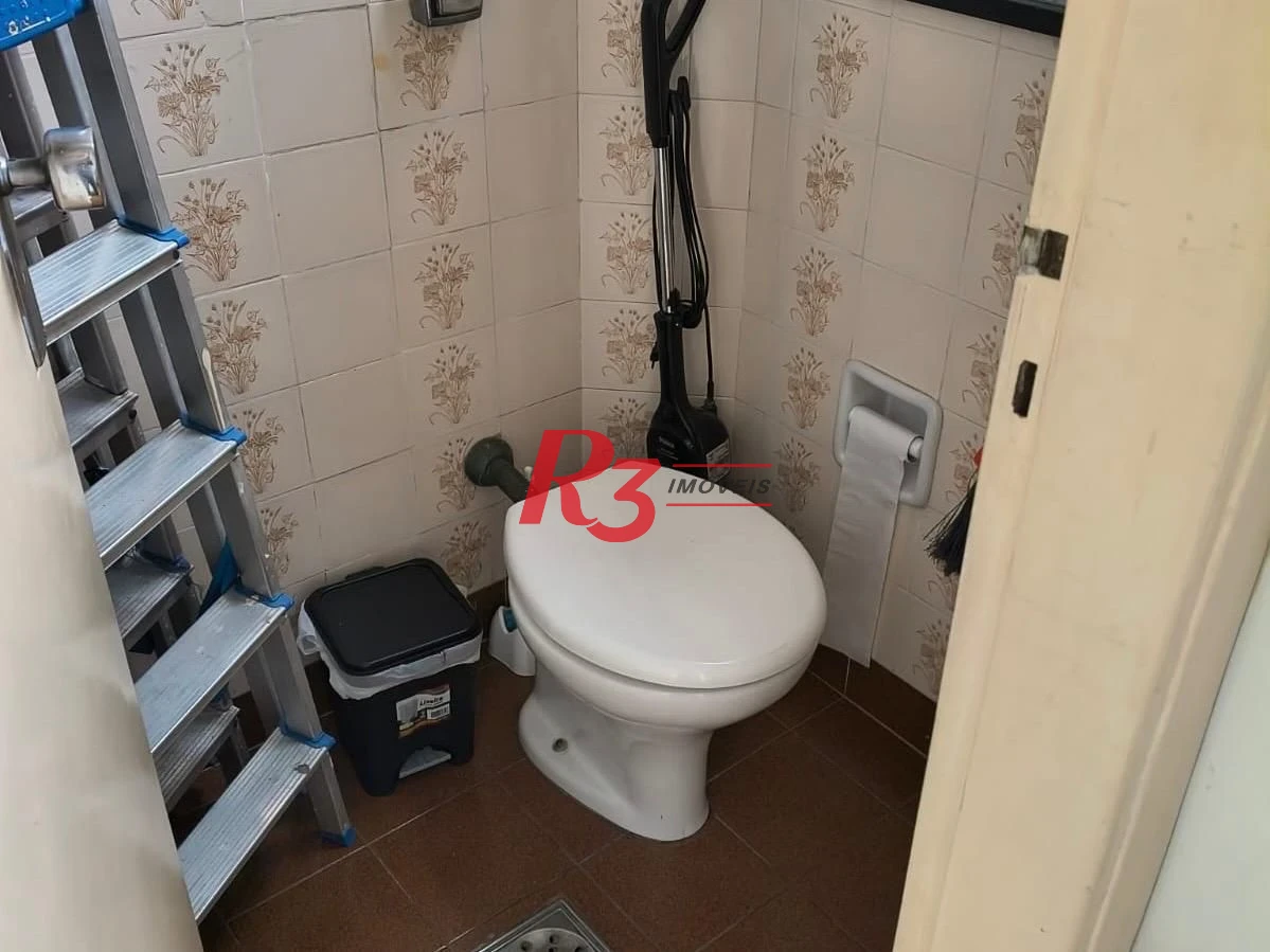 Apartamento com 3 dormitórios à venda, 120 m² por R$ 686.000,00 - Campo Grande - Santos/SP