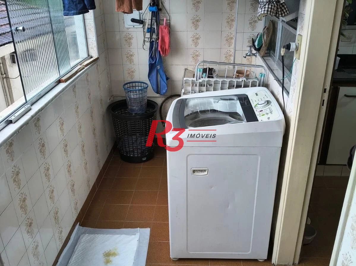 Apartamento com 3 dormitórios à venda, 120 m² por R$ 686.000,00 - Campo Grande - Santos/SP