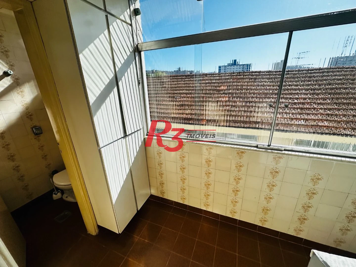 Apartamento com 3 dormitórios à venda, 130 m² por R$ 650.000,00 - Campo Grande - Santos/SP