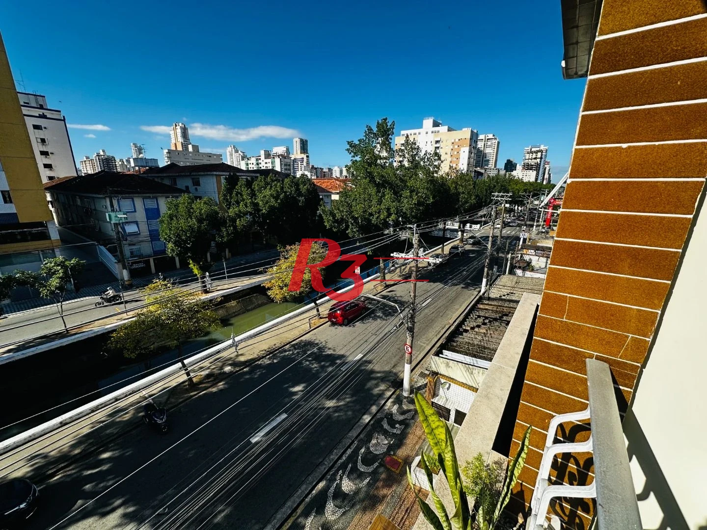 Apartamento com 3 dormitórios à venda, 130 m² por R$ 650.000,00 - Campo Grande - Santos/SP