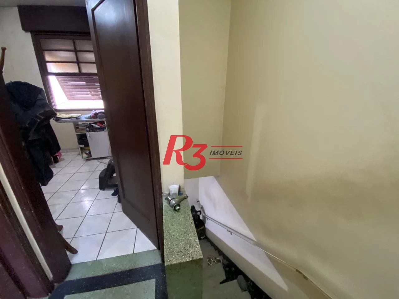 Sobrado com 2 dormitórios à venda, 77 m² por R$ 550.000,00 - Vila Matias - Santos/SP