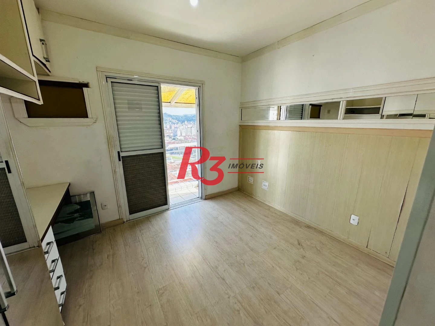 Apartamento à venda no Gonzaga Santos/SP