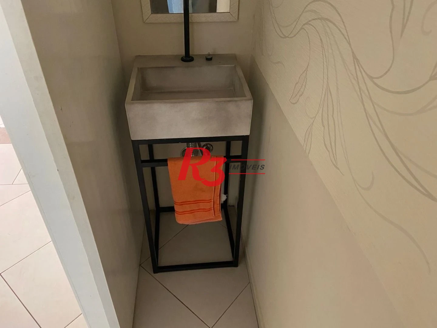 Apartamento com 3 dormitórios à venda, 152 m² por R$ 850.000,00 - Embaré - Santos/SP