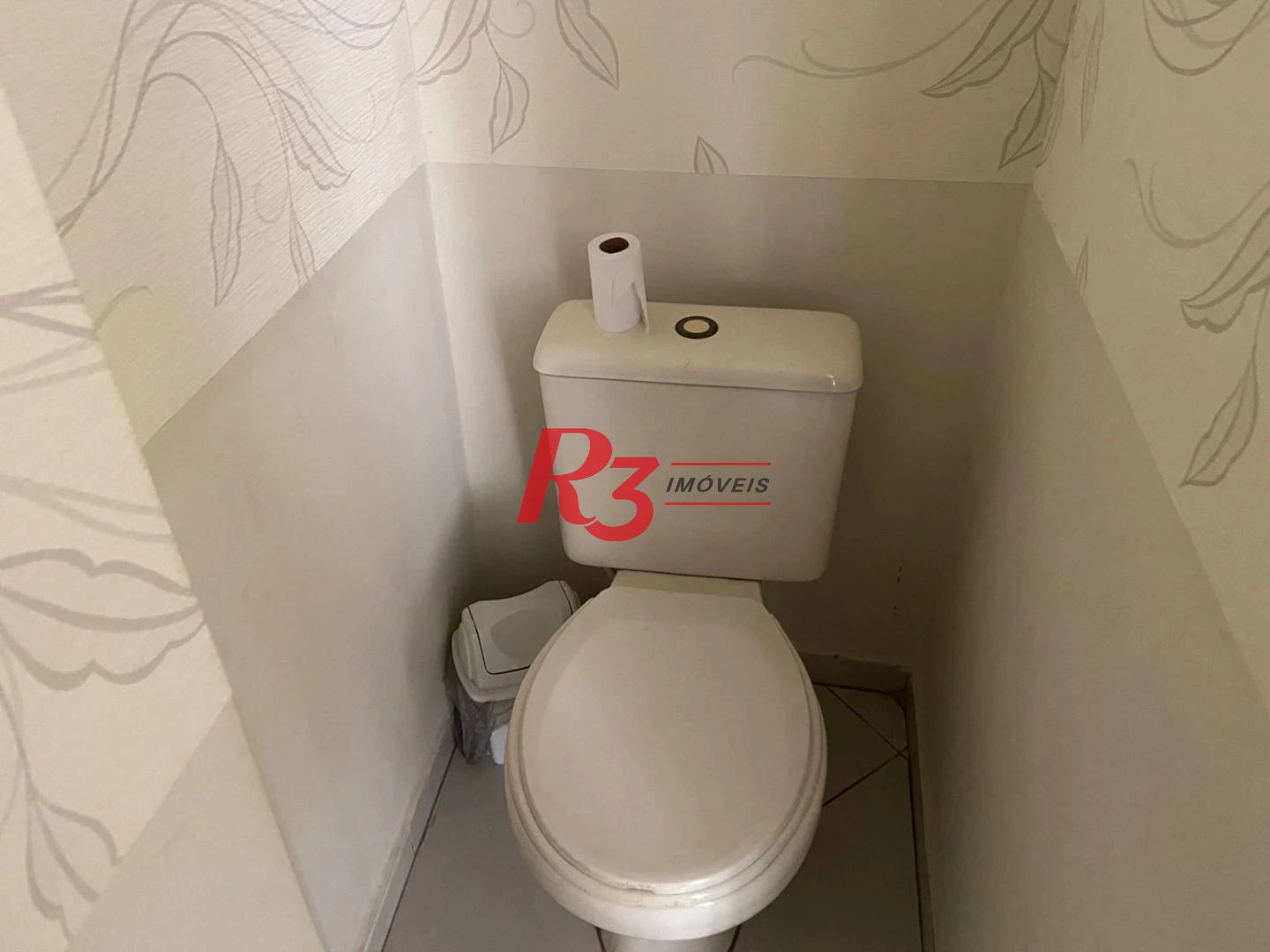 Apartamento com 3 dormitórios à venda, 152 m² por R$ 850.000,00 - Embaré - Santos/SP