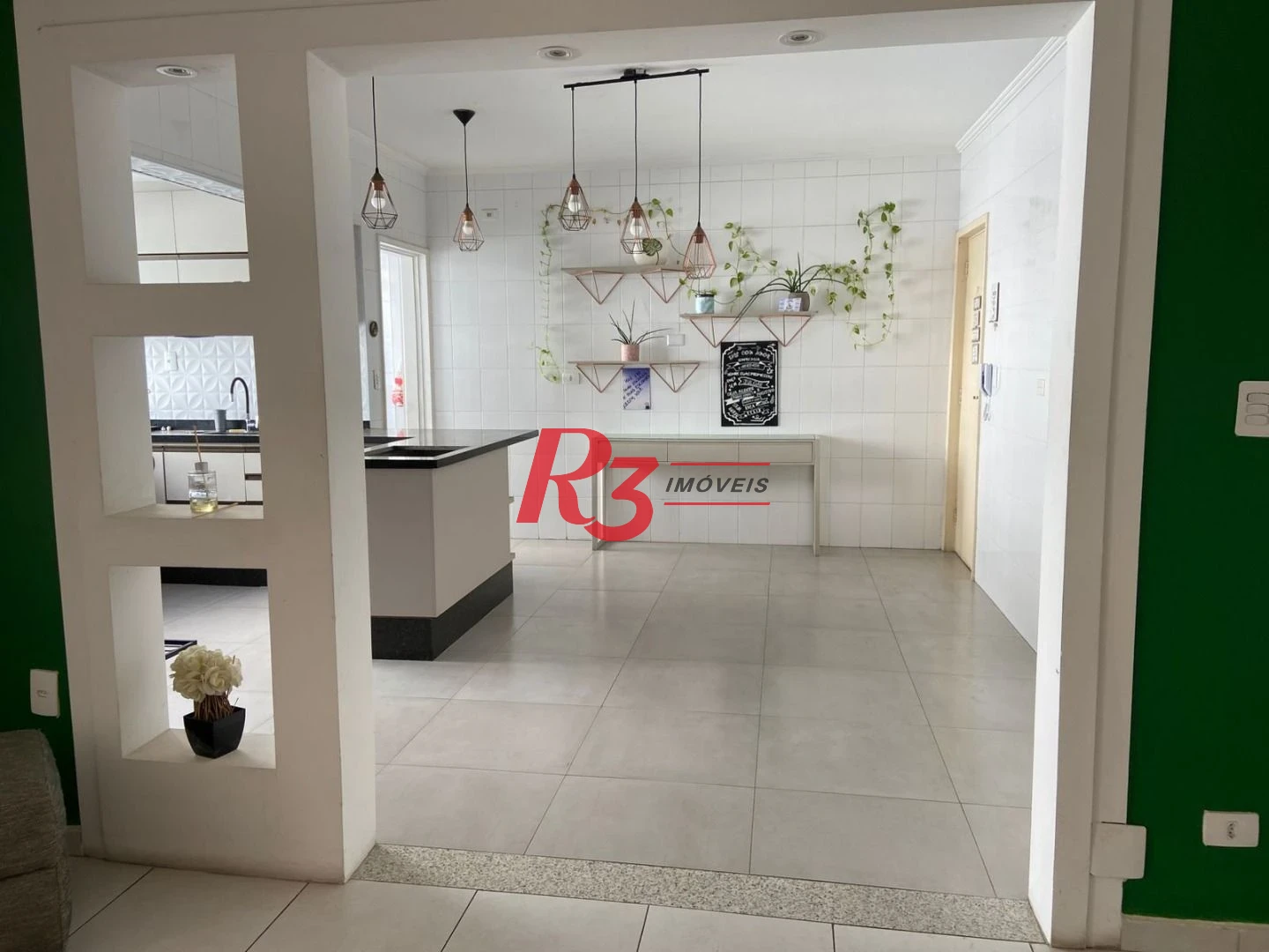 Apartamento com 3 dormitórios à venda, 152 m² por R$ 850.000,00 - Embaré - Santos/SP