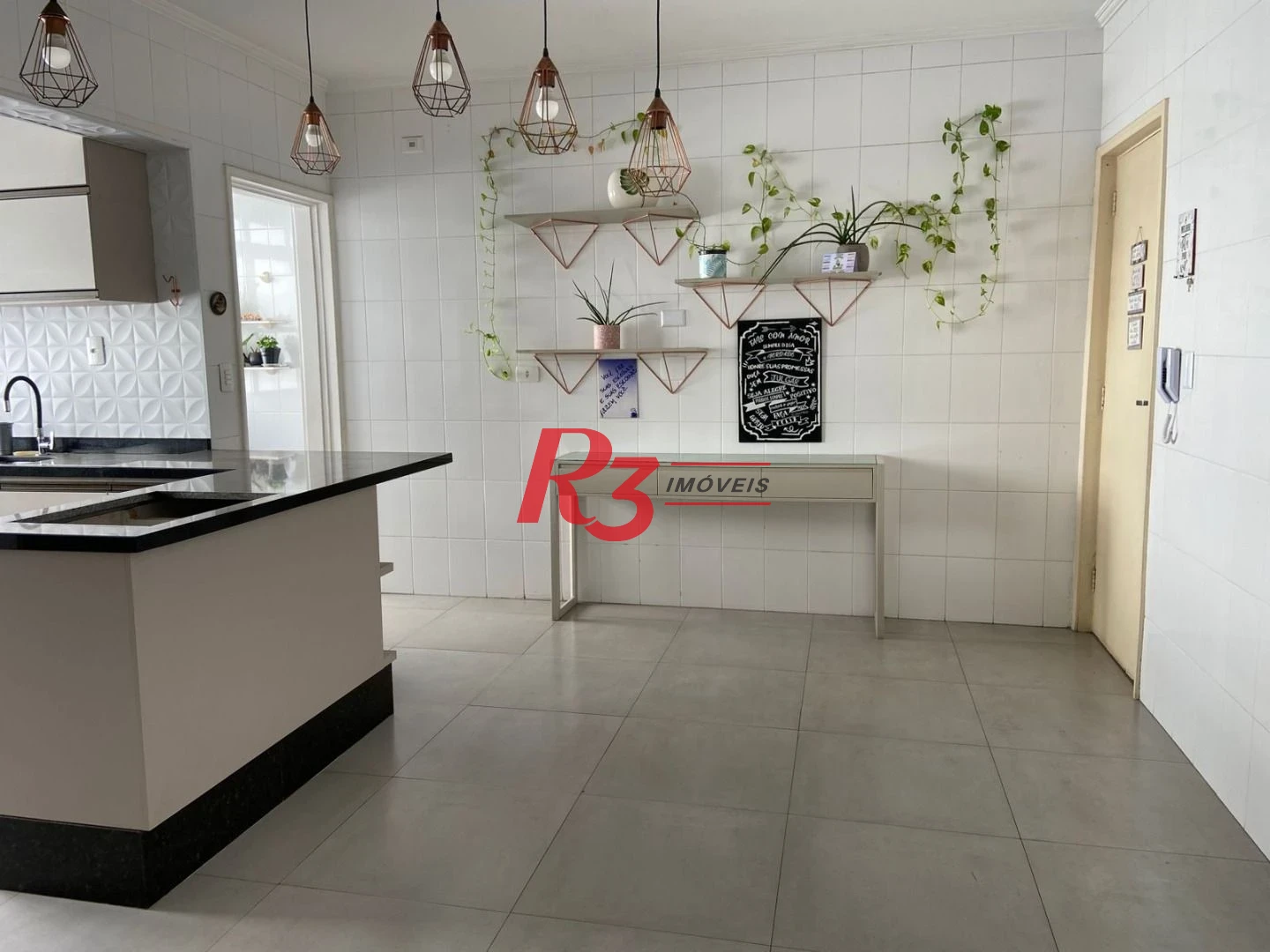 Apartamento com 3 dormitórios à venda, 152 m² por R$ 850.000,00 - Embaré - Santos/SP