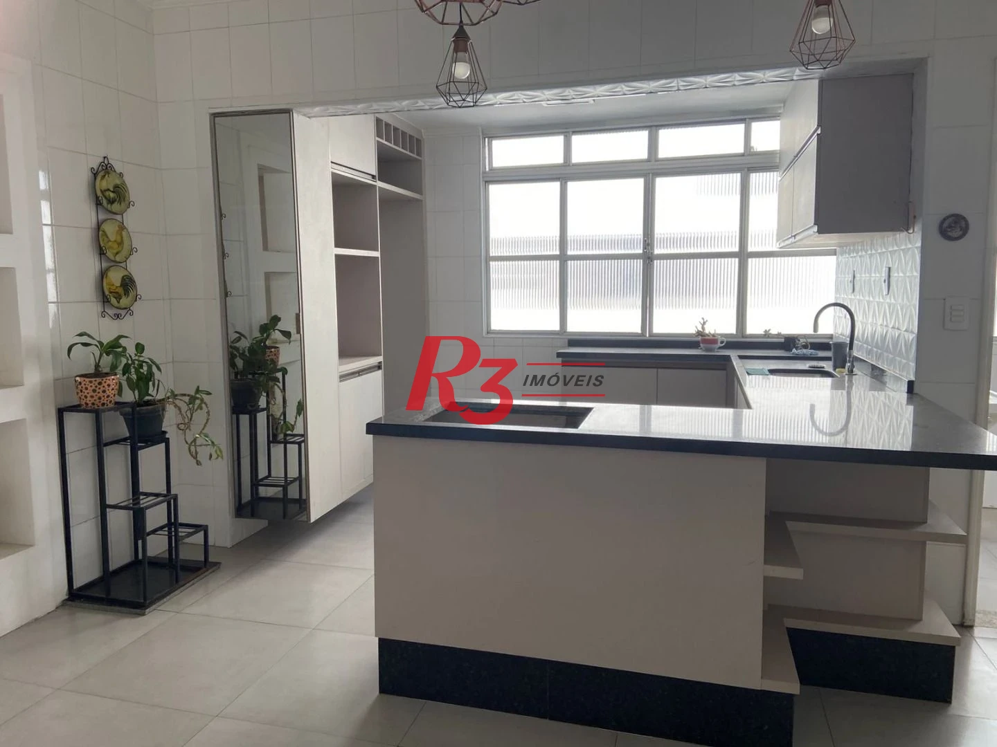 Apartamento com 3 dormitórios à venda, 152 m² por R$ 850.000,00 - Embaré - Santos/SP
