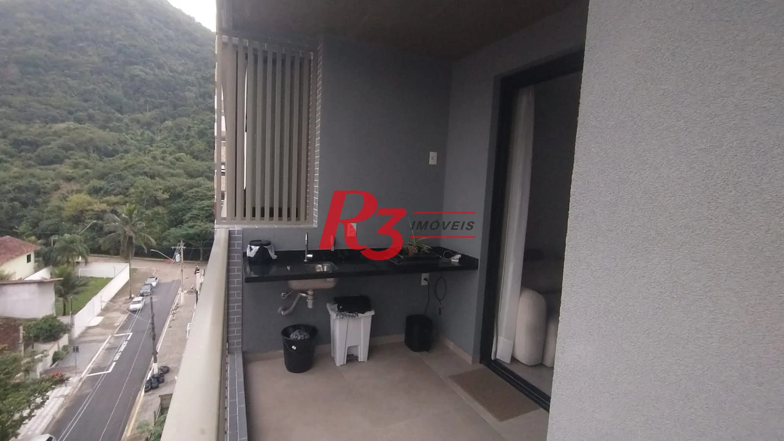 Apartamento com 2 dormitórios à venda, 77 m² por R$ 580.000,00 - Canto do Forte - Praia Grande/SP