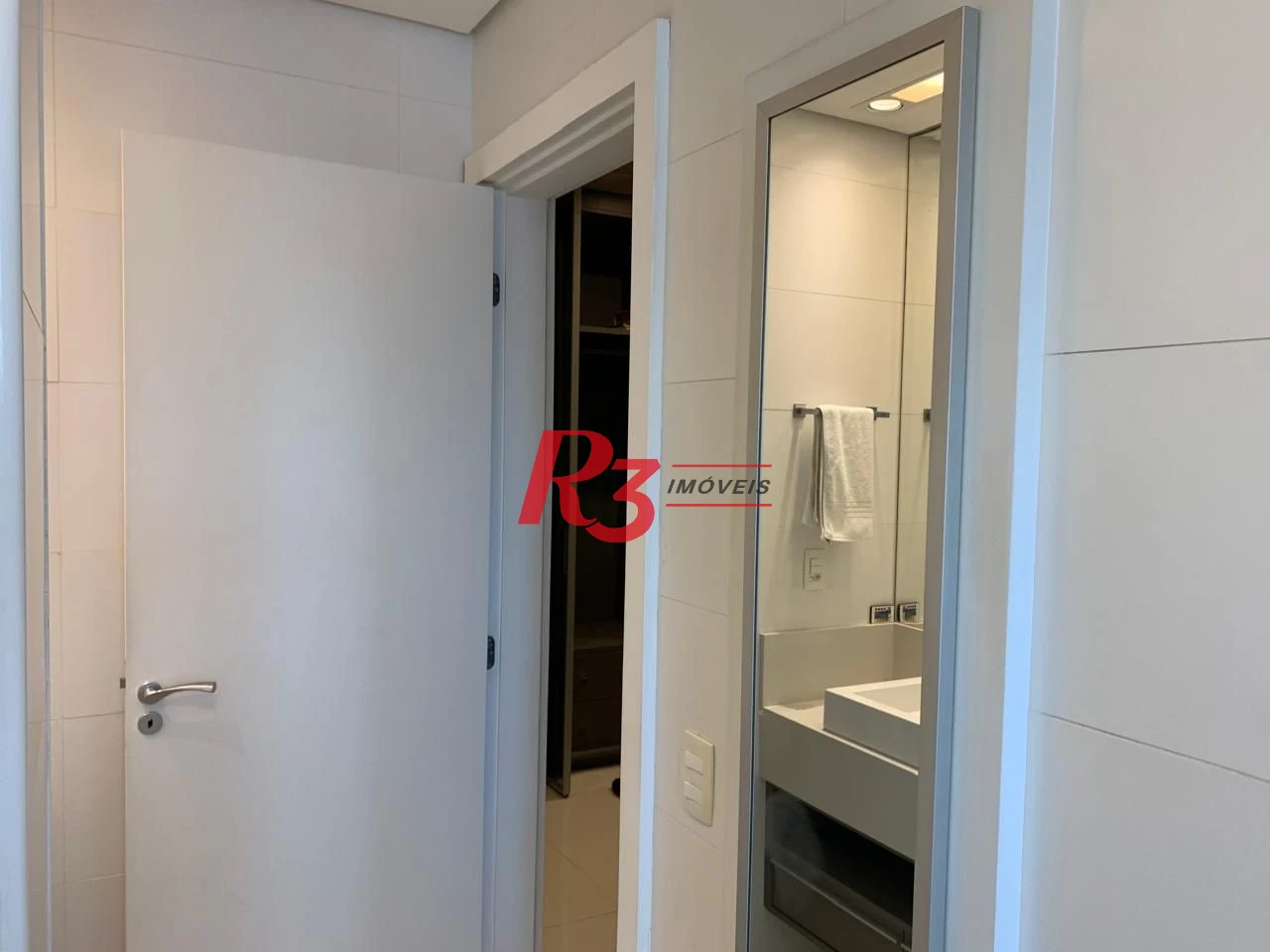 Apartamento com 3 dormitórios para alugar, 180 m² por R$ 22.900,00/mês - Gonzaga - Santos/SP