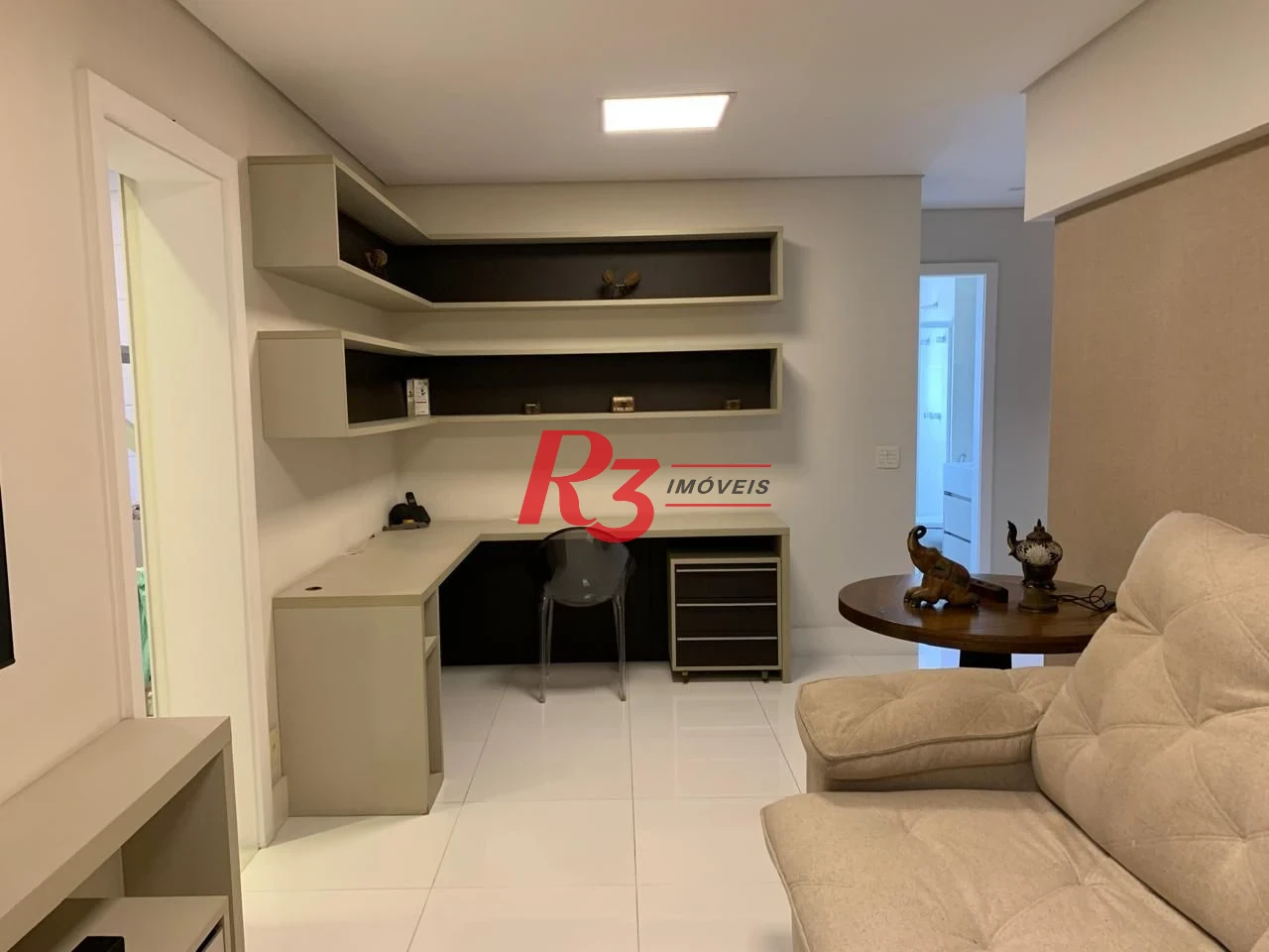 Apartamento com 3 dormitórios para alugar, 180 m² por R$ 22.900,00/mês - Gonzaga - Santos/SP