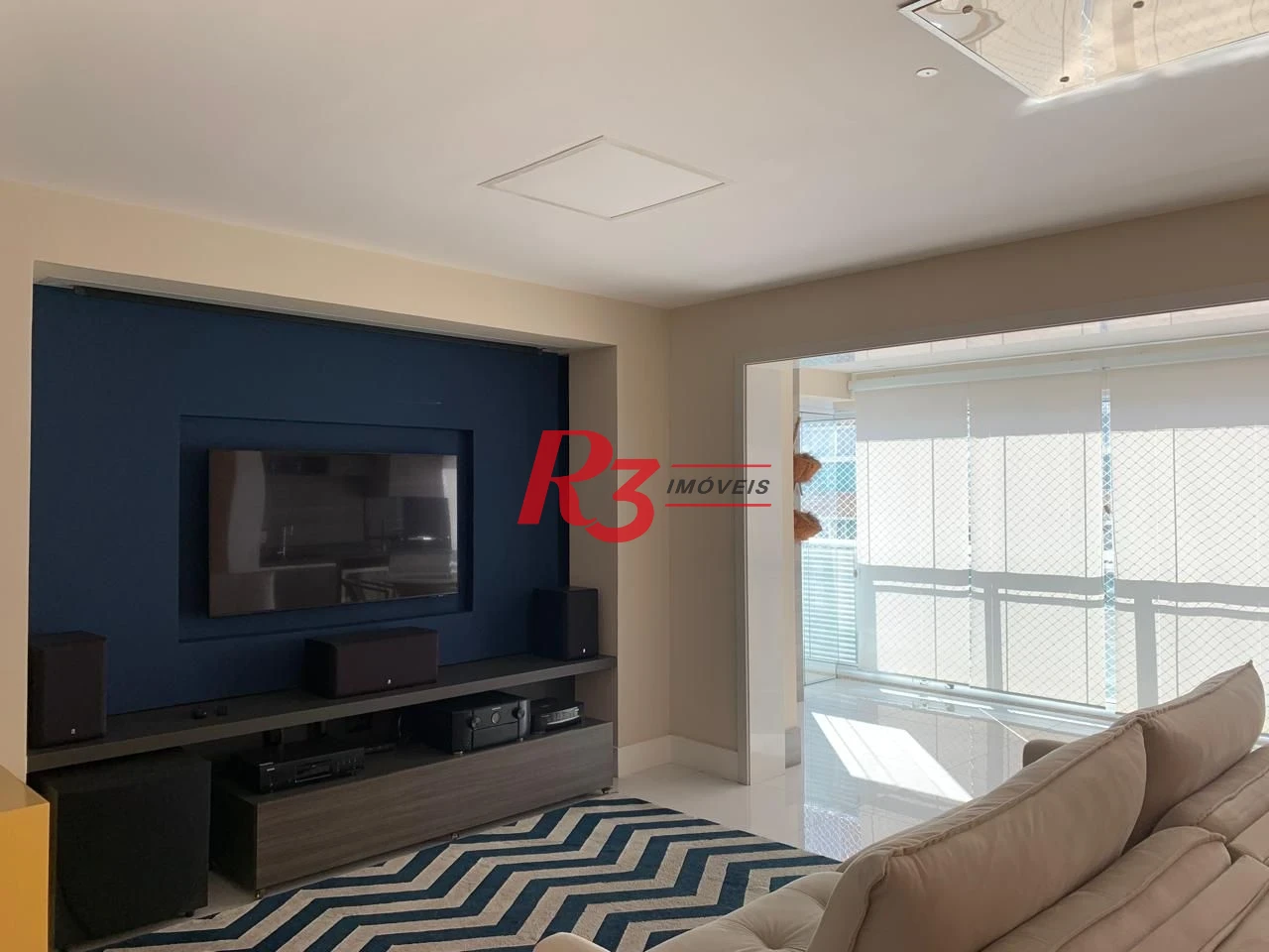Apartamento com 3 dormitórios para alugar, 180 m² por R$ 22.900,00/mês - Gonzaga - Santos/SP