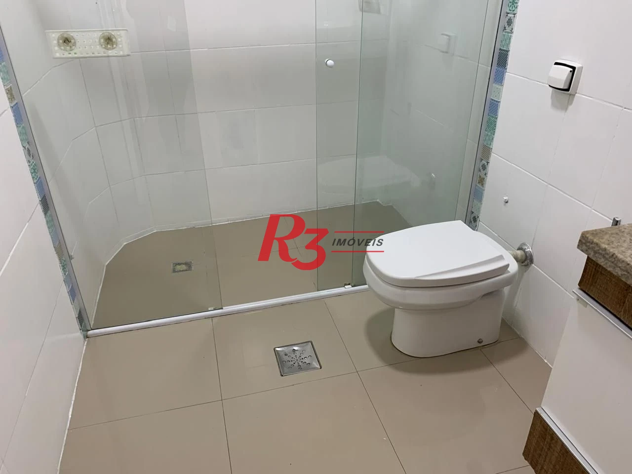 Apartamento com 3 dormitórios para alugar, 89 m² por R$ 3.900,02/mês - Boqueirão - Santos/SP