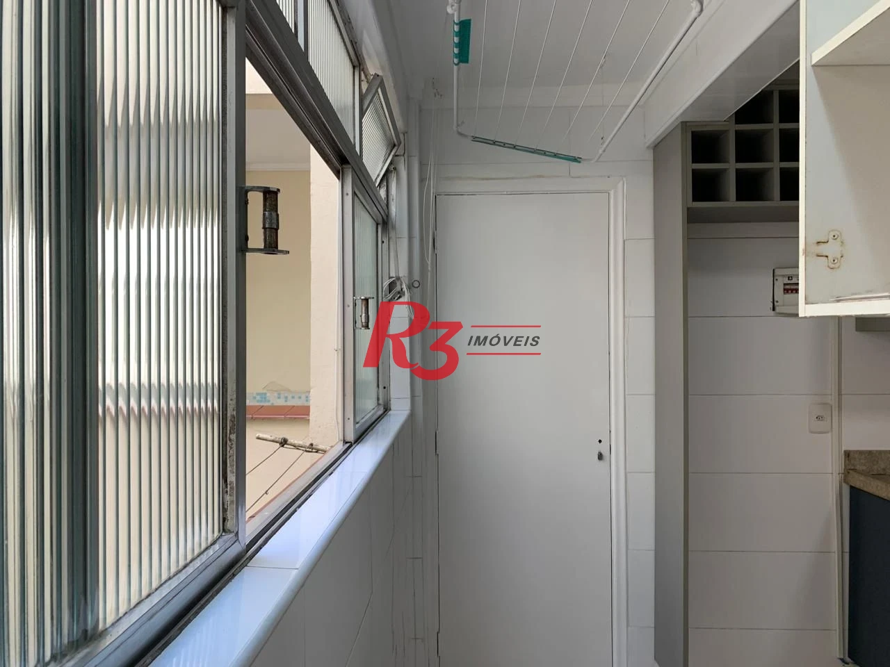 Apartamento com 3 dormitórios para alugar, 89 m² por R$ 3.900,02/mês - Boqueirão - Santos/SP