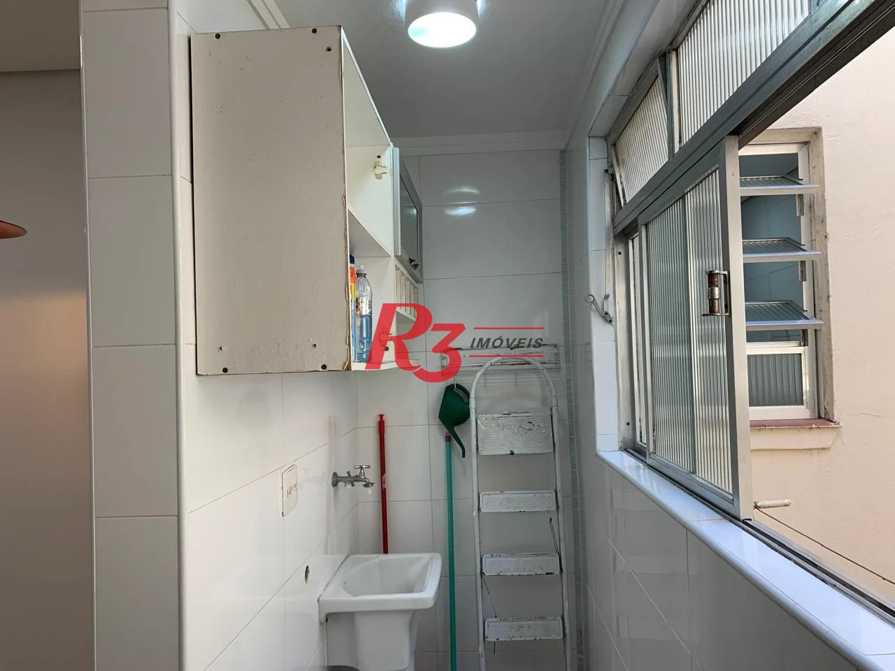 Apartamento com 3 dormitórios para alugar, 89 m² por R$ 3.900,02/mês - Boqueirão - Santos/SP