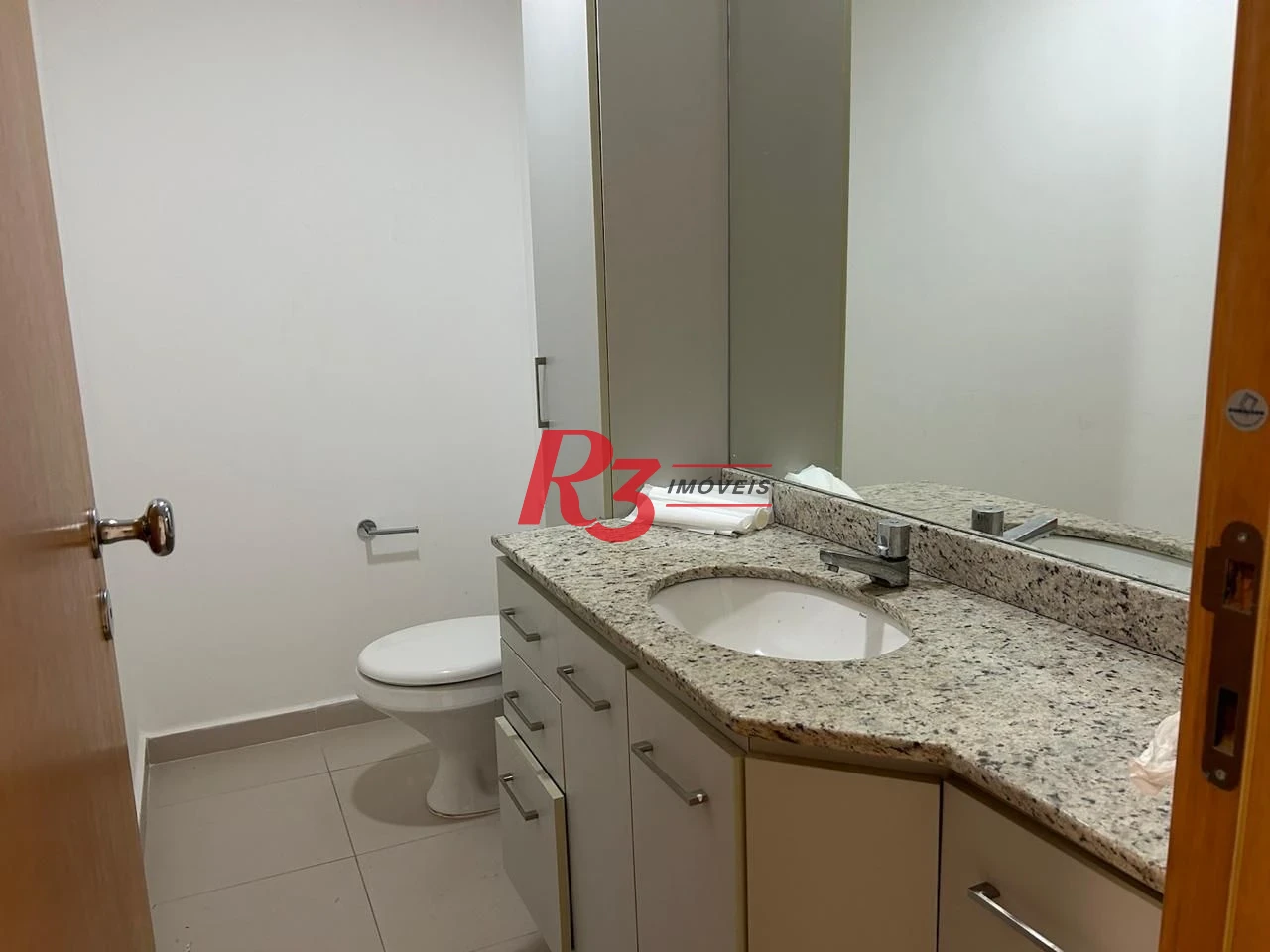 Sala para alugar, 38 m² por R$ 3.716,24/mês - Gonzaga - Santos/SP